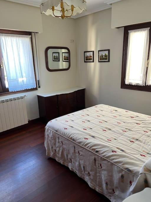 Blaxenea Apartment *